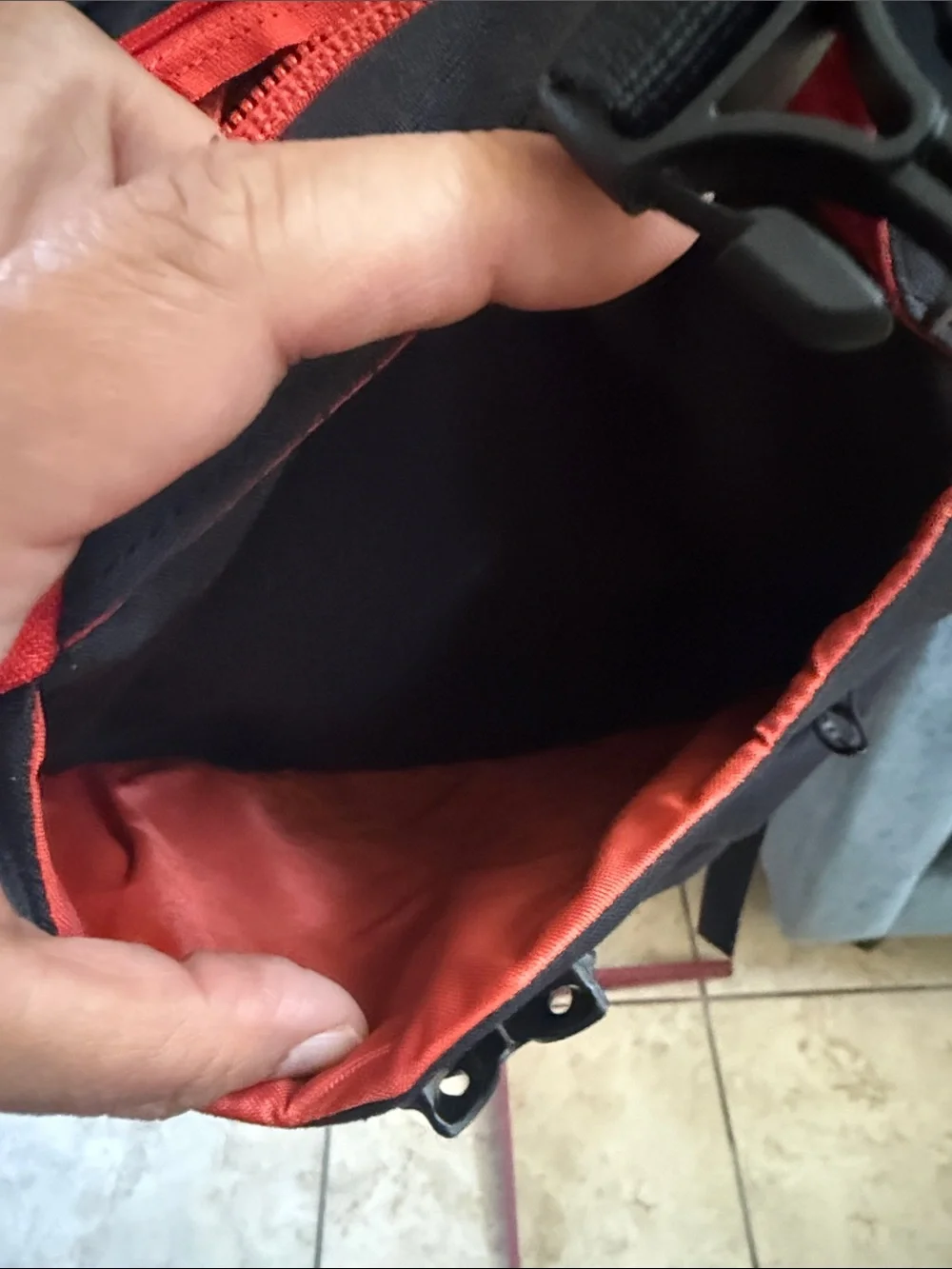 Osprey Cyber commuter backpack- barely used.26L